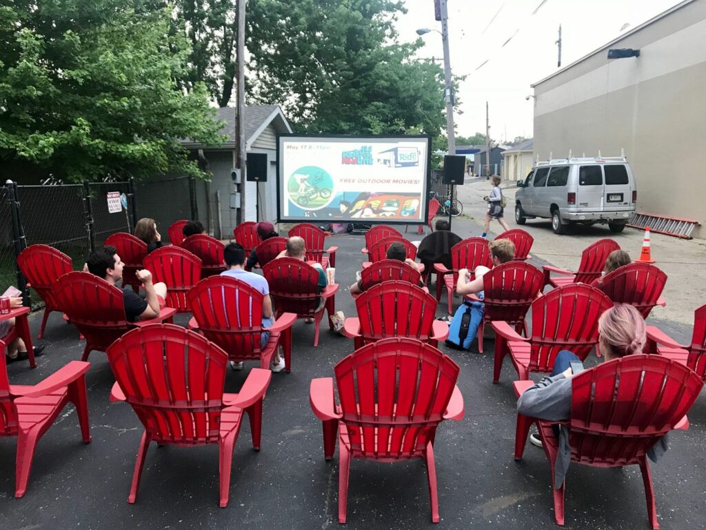 Community members at a Red Line screening event presented by the Big Car artist collective. Photo by Big Car / flickr / CC BY-NC-SA 2.0.